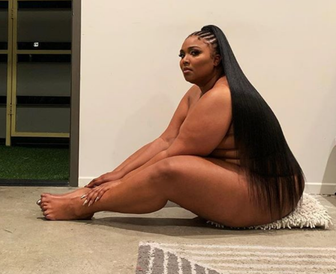 lizzo_hot_photos3