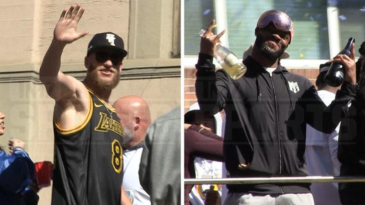 Cooper Kupp Pays Homage To Kobe Bryant During Rams Parade