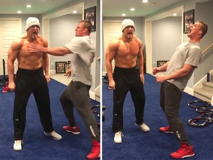 032217_gronk_mojo_primary