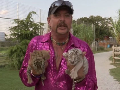 0414 joe tiger king pink shirt netflix