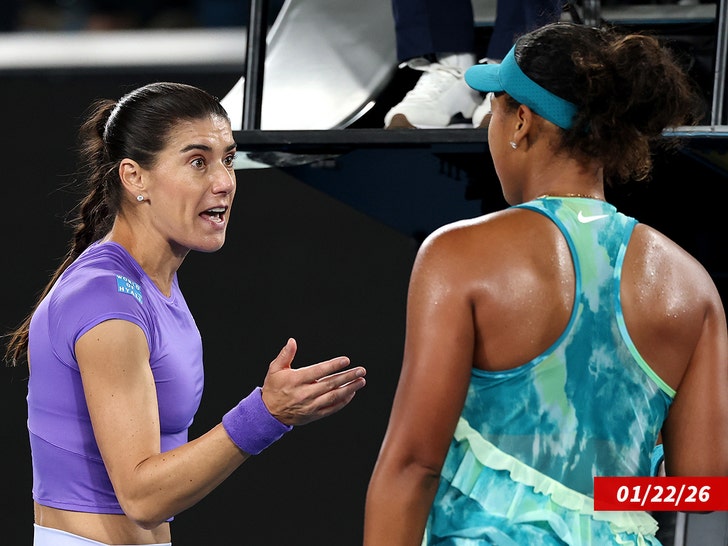 naomi osaka sorana cirstea sub getty deslizar