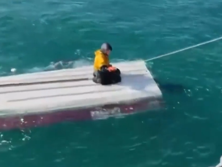 091326 boat rescue primary 1
