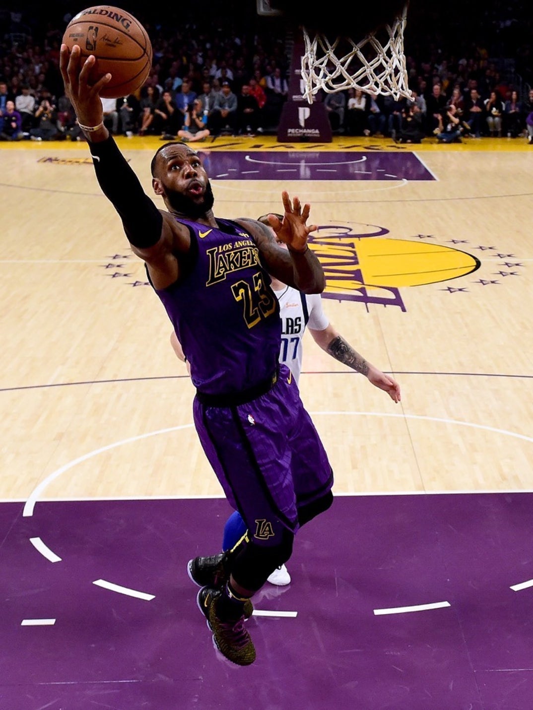 LeBron James Lakers Photos -10
