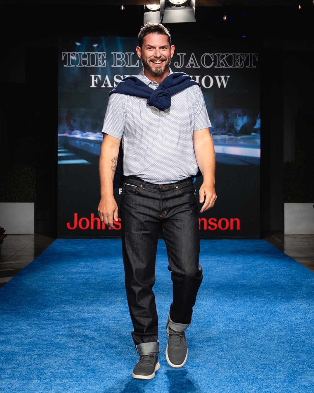 Blue Jacket Fashion Show Los Angeles 24