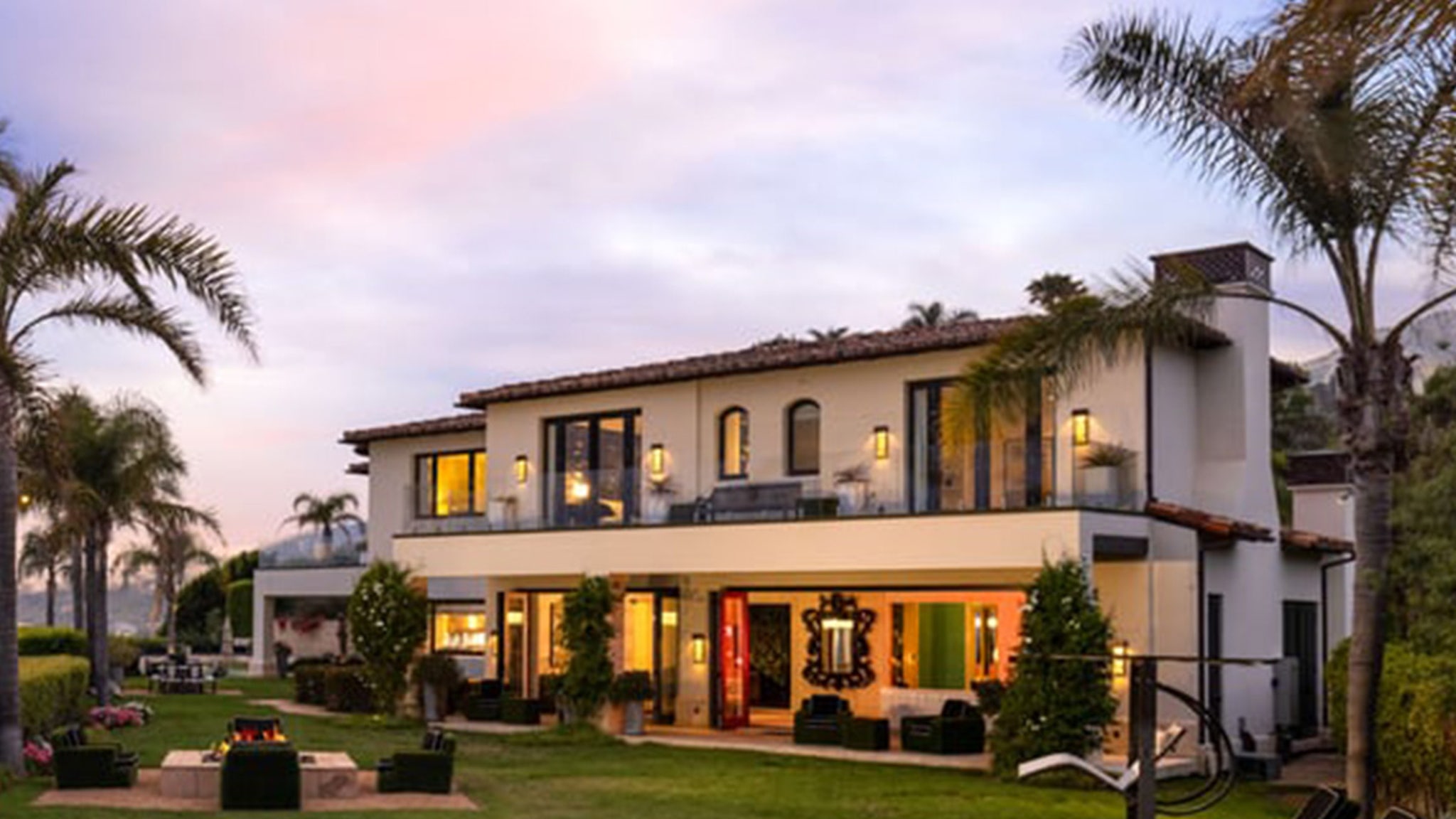 Yolanda Hadid & David Foster's Former Malibu Property Sells for $6.5M