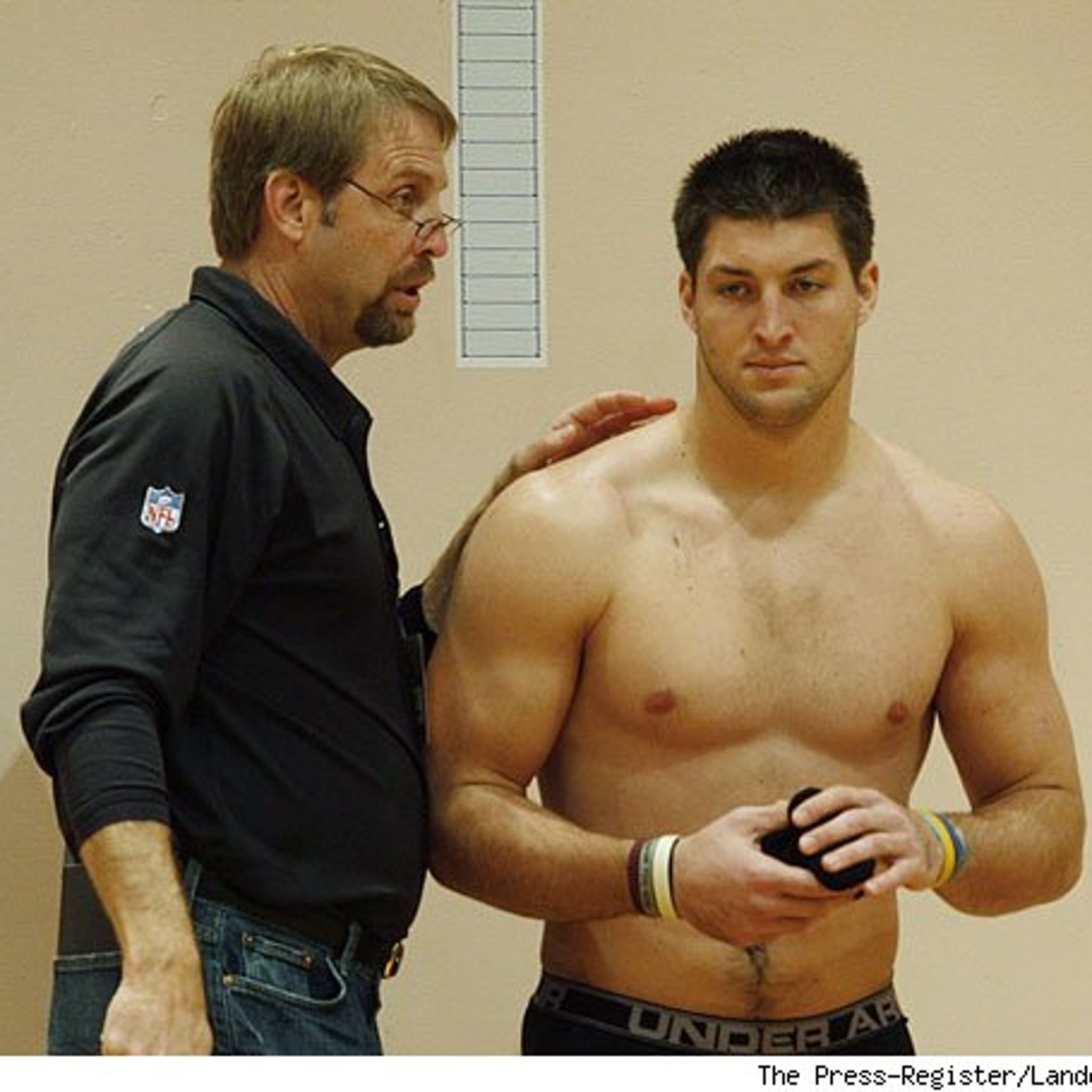 Tim Tebow Aborts His Shirt picture