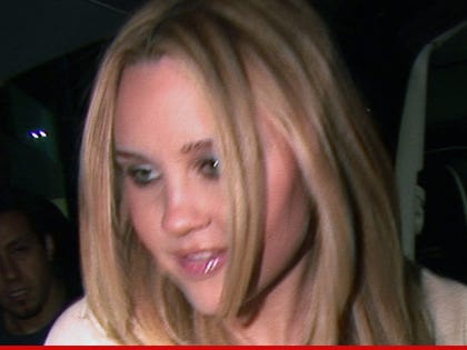 0927-tmz-amanda-bynes