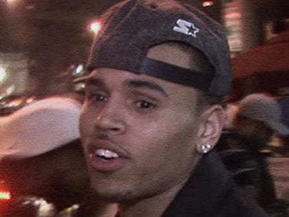 0815_chris_brown_tmz