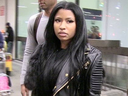 0914-Nikki minaj-tmz-01