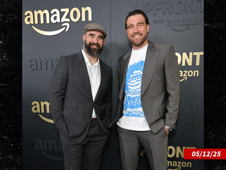 Jason Kelce Travis Kelce Sub Getty Swipe