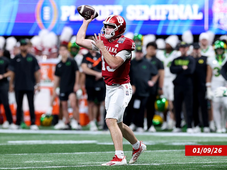 fernando mendoza sub getty swipe 2