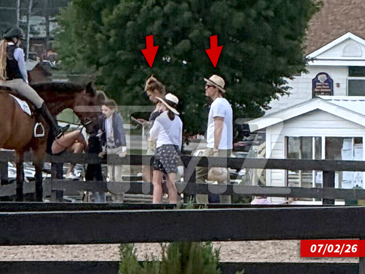 blake lively ryan reynolds tmz wm 2