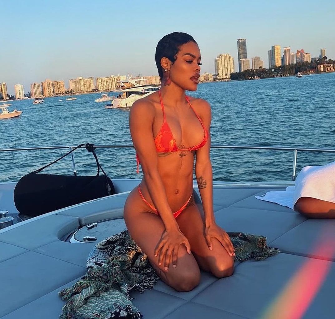 1209 Teyana Taylor Hot Shots 5