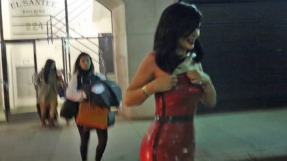 020216_kylie_jenner_splash_primary