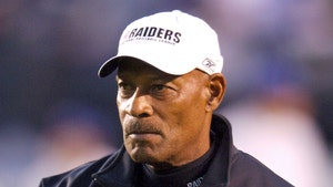 NFL Hall of Famer Willie Brown Dead at 78