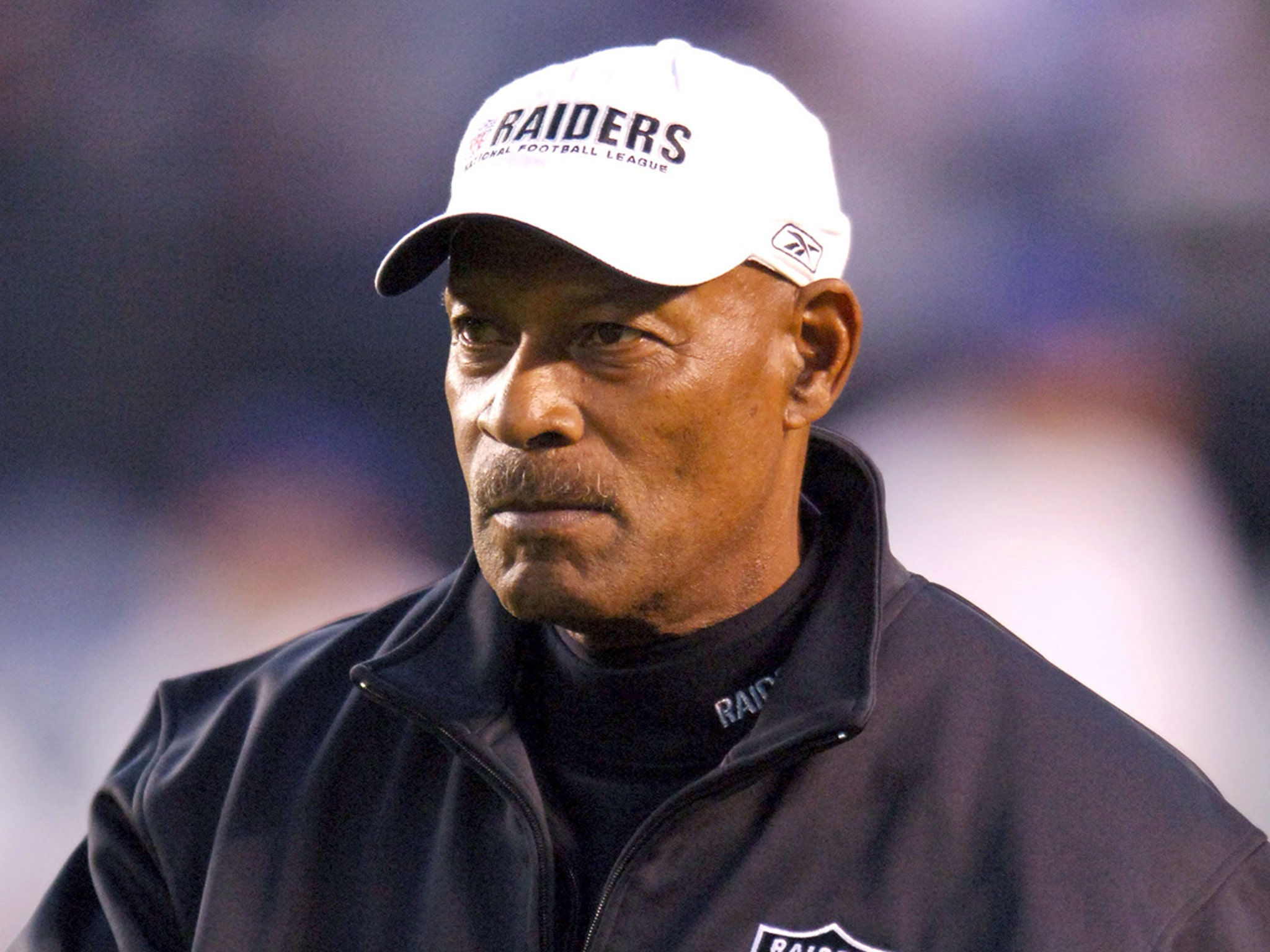 Raiders Great Willie Brown Dies at 78 - Sports Illustrated Las