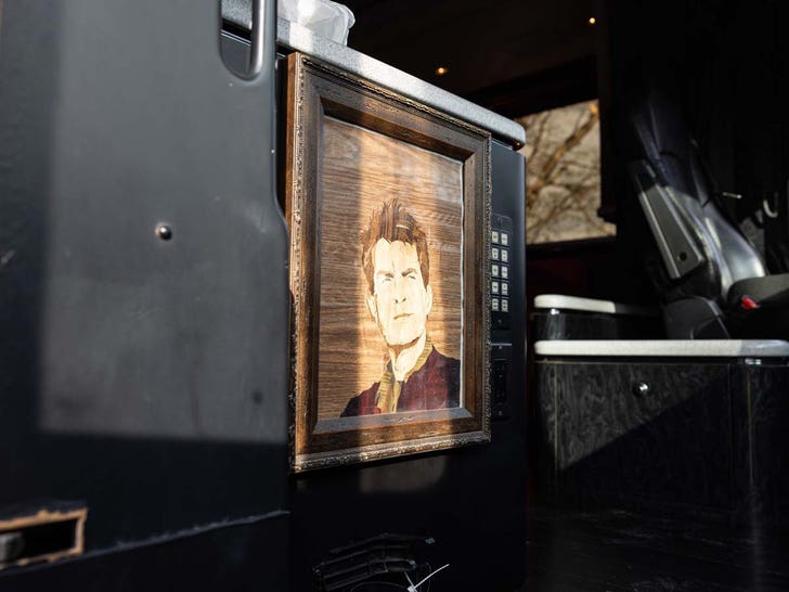 1998_prevost_marathon-xl_80-03054-scaled