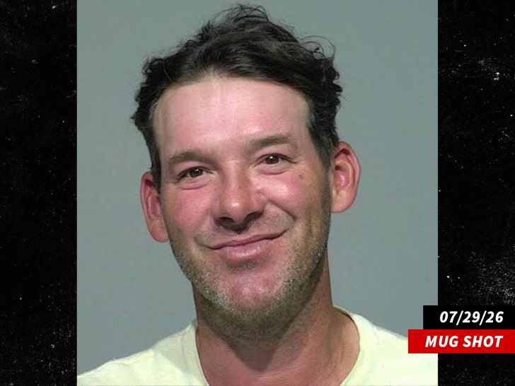 tony romo mug shot date Milwaukee County Sheriff’s Office