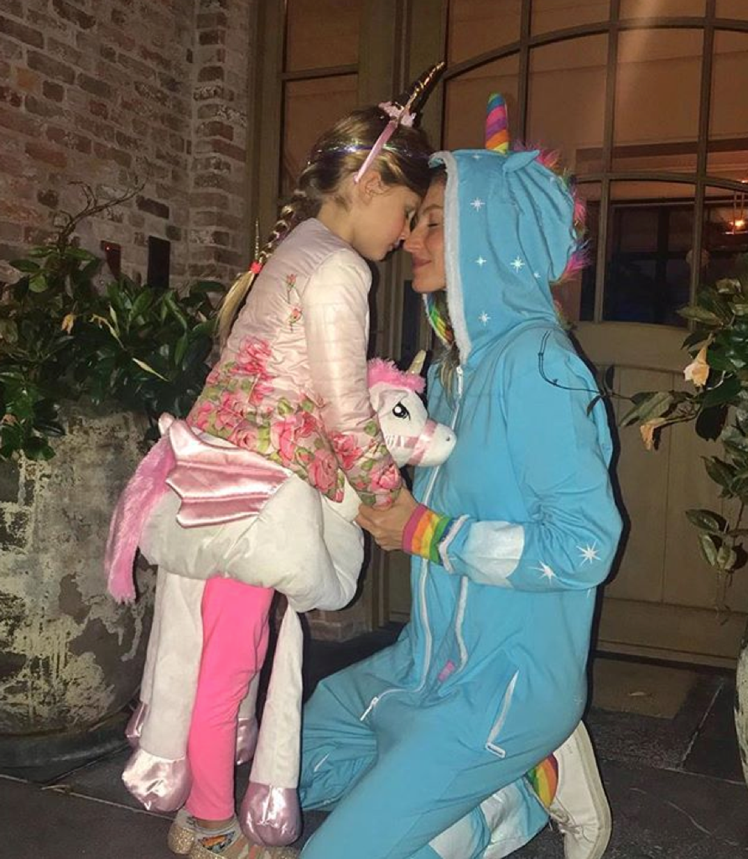 tom_brady_gisele_family_photos14