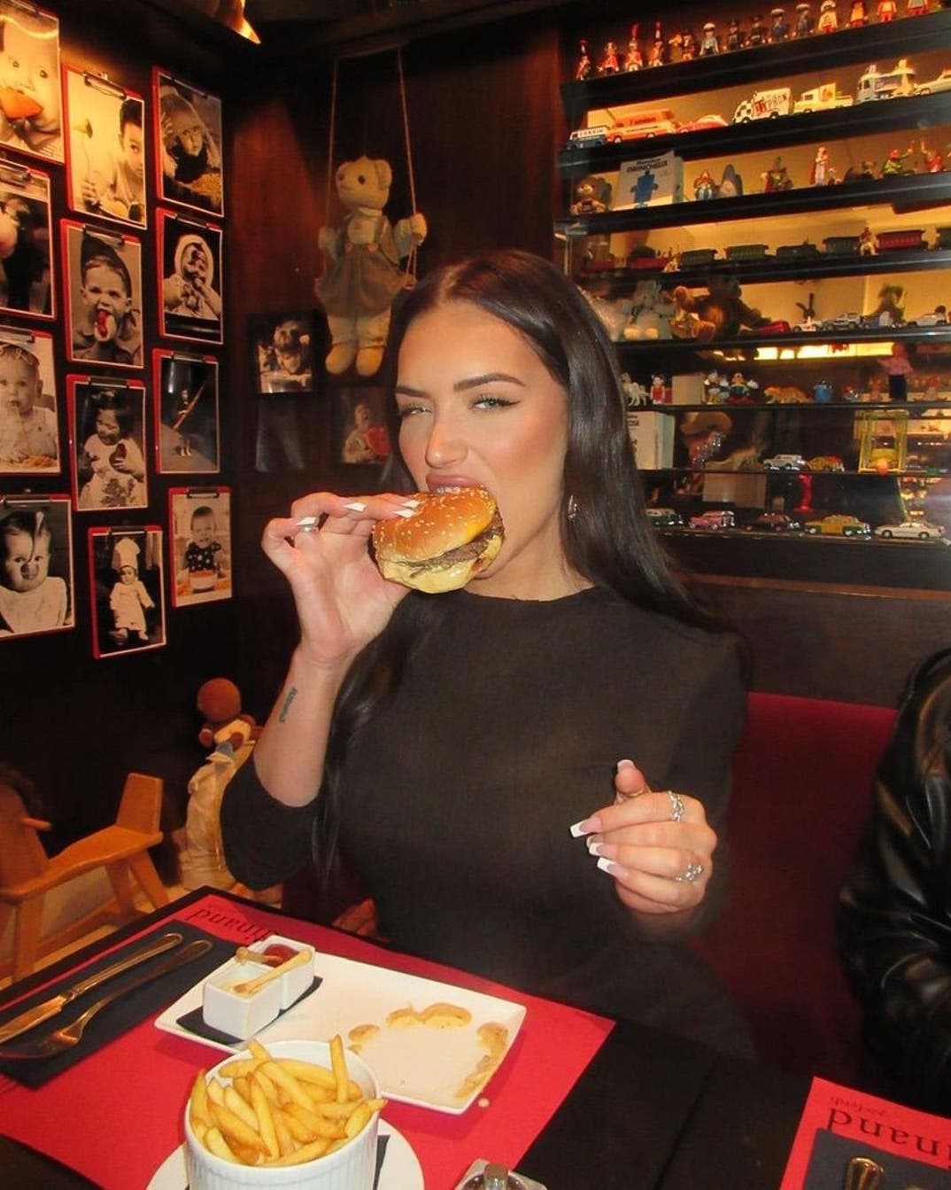 Stassie Karanikolaou