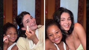 071625_kylie_jenner_primary