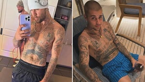 0301-Justin-Bieber-Shirtless-Shots-hero