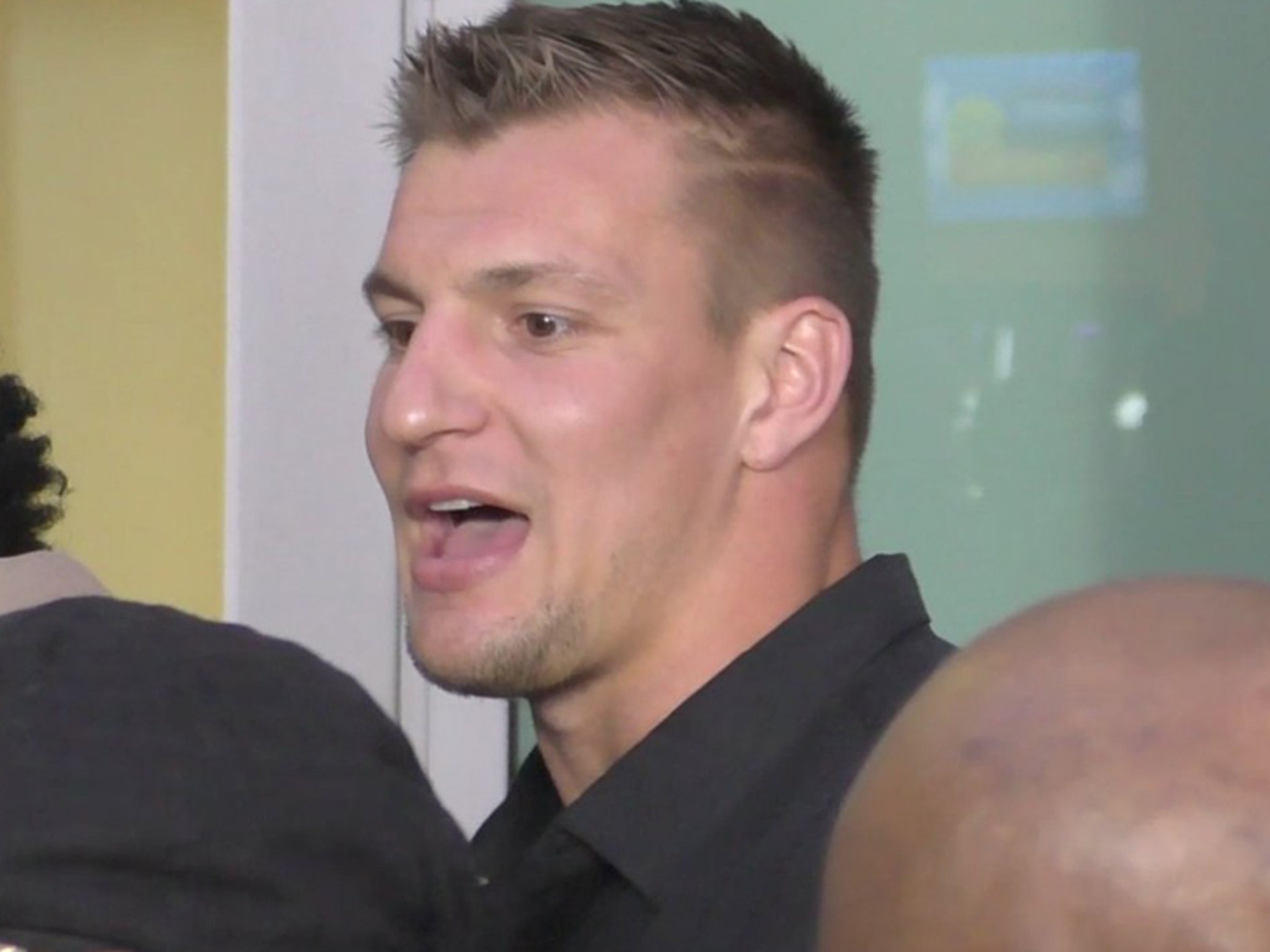 Patriots tight end Rob Gronkowski noncommittal on returning in 2018 - Pats  Pulpit