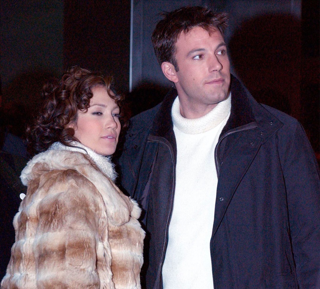 Jennifer Lopez and Ben Affleck Together Photos 17