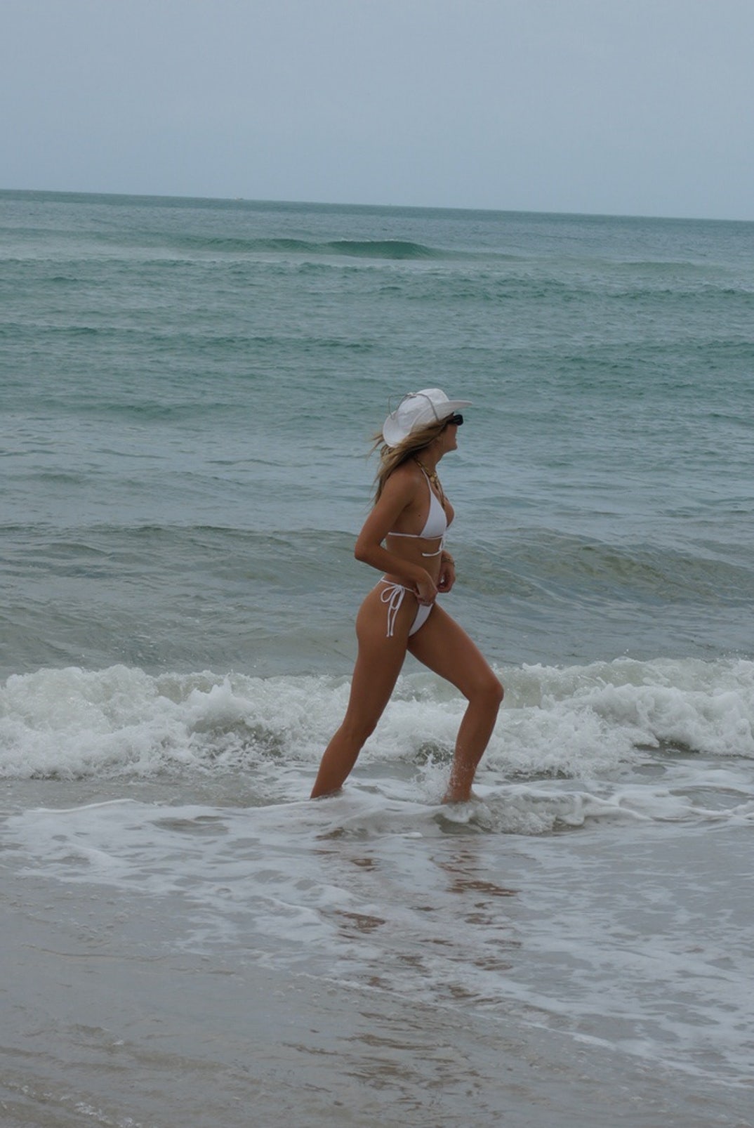 0501 Valentina Ferrer Hot Shots 2