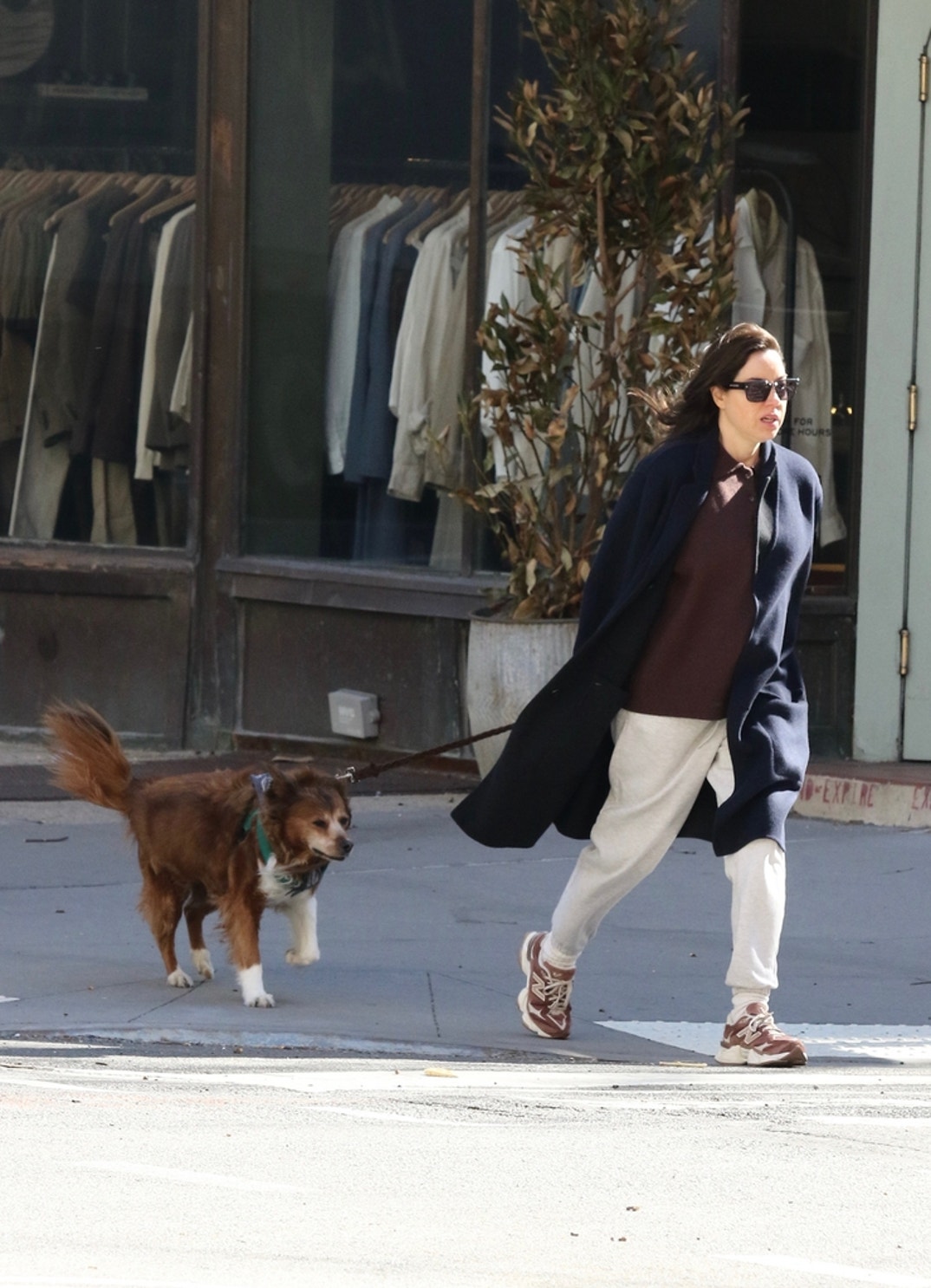 0408 Aubrey Plaza Baby Bump 
Meredith Vieira NYC Townhouse 5