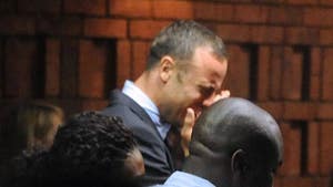 Oscar Pistorius Breaks Down Crying in Court