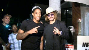 NBA Star DeMar DeRozan -- Takes Birthday Pic with Johnny Depp ... Impersonator