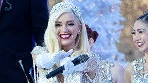 91st Macy's Thanksgiving Day Parade Features Jimmy Fallon, Gwen Stefani, Pikachu & The Men in Blue!