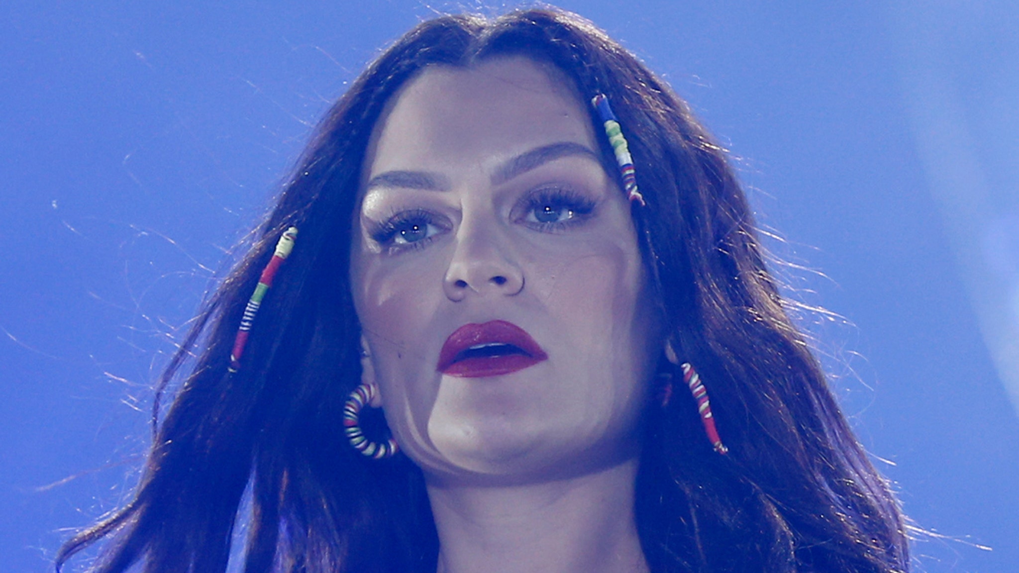 Jessie J Home Burglarized, Thieves Take More than K in Jewelry