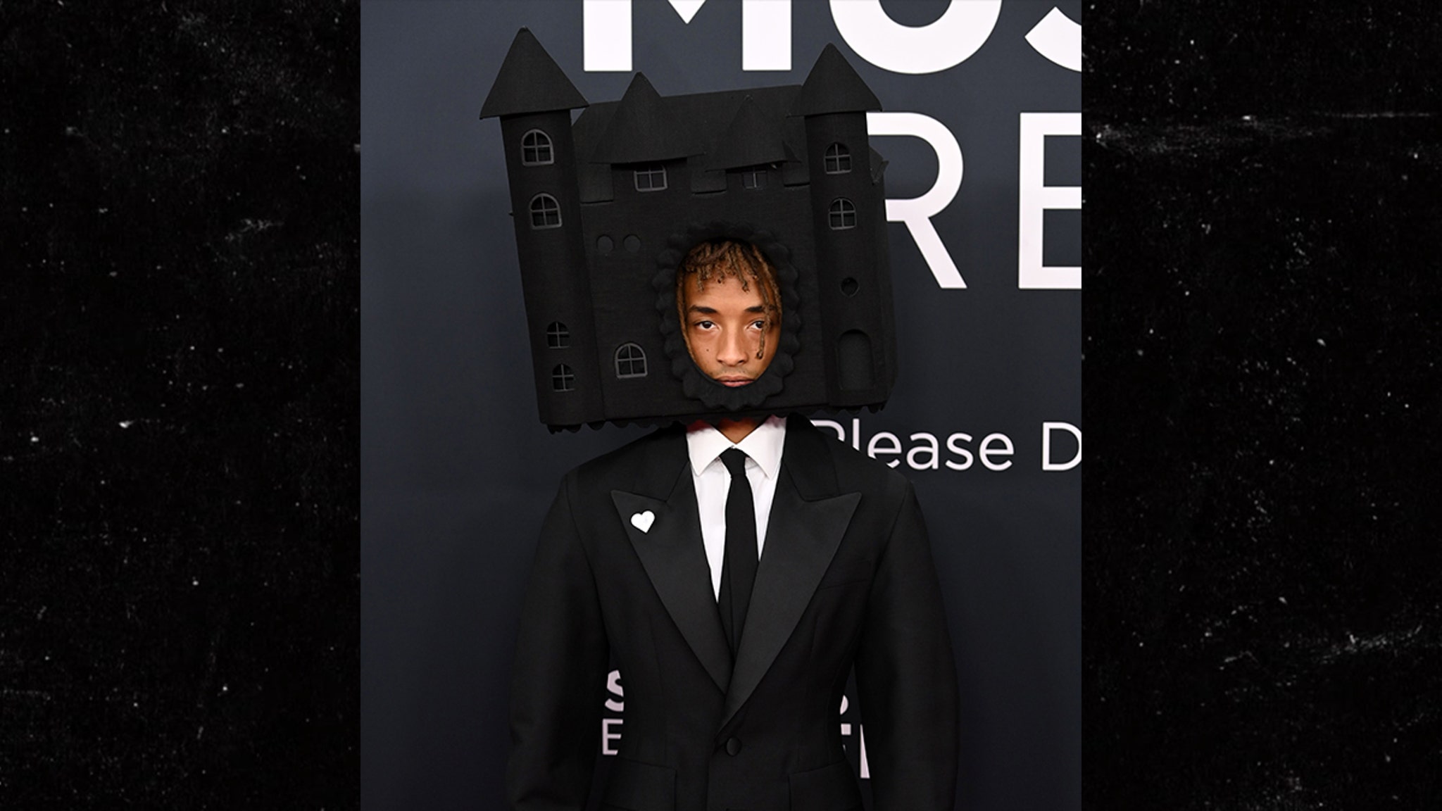 Jaden Smith Wears Bizarre Castle Headwear to Grammys, Roasted Online