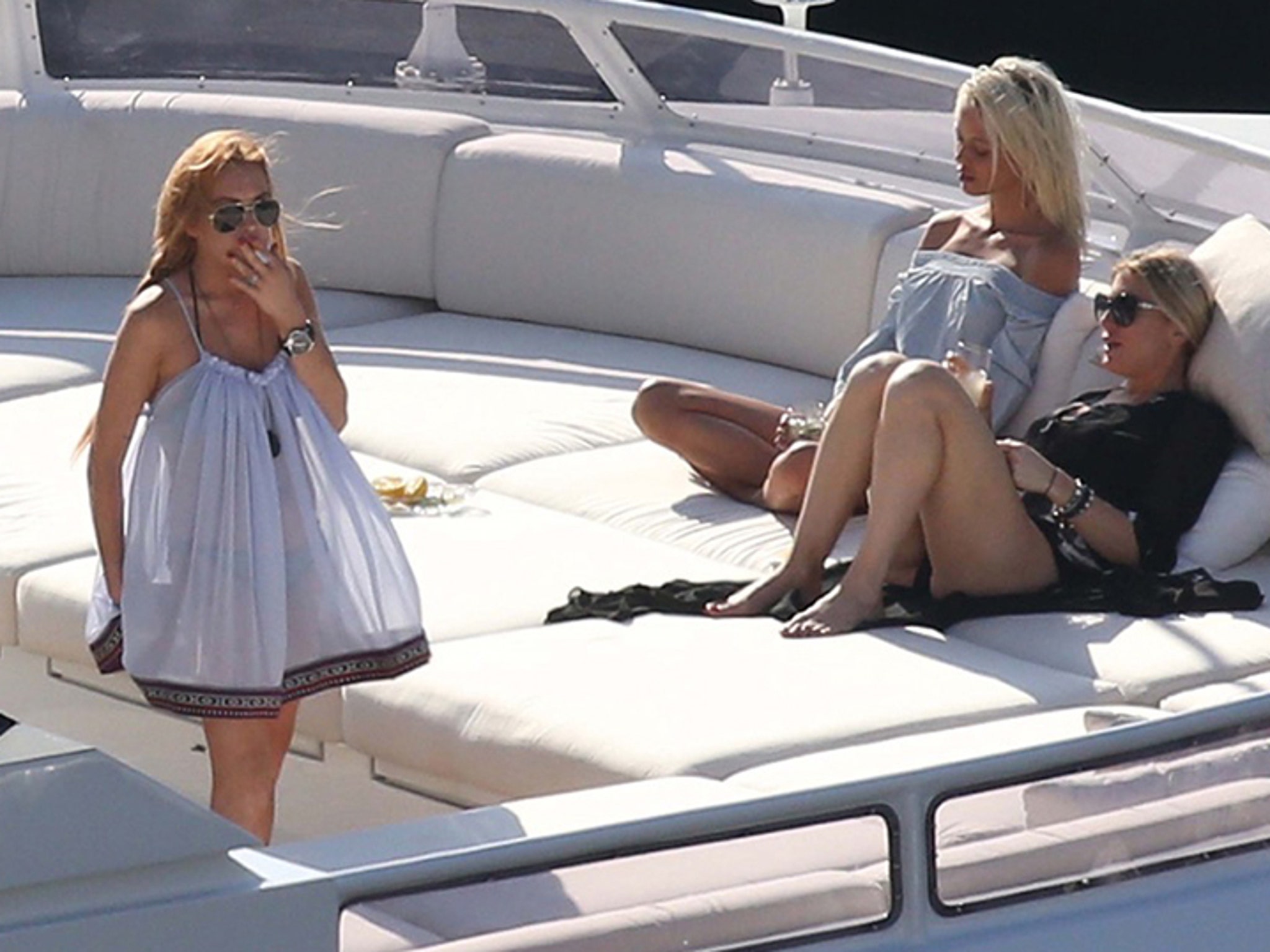 Lindsay Lohan: I'm On a Boat ... Ciao, Egor!