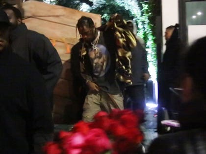 021818_travis_scott_primary