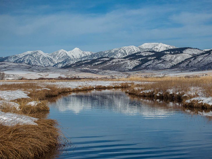 ‘Yellowstone’ Creator Taylor Sheridan Buys Wyoming Ranch for .95 Million