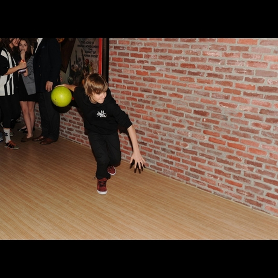 85331-97997004_10_full