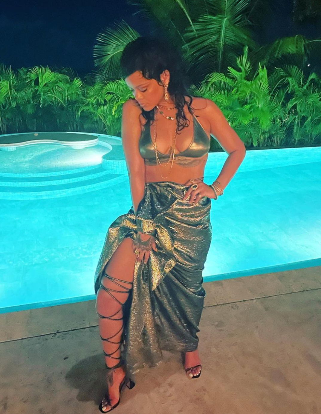 rihanna-hot-bday-photos0