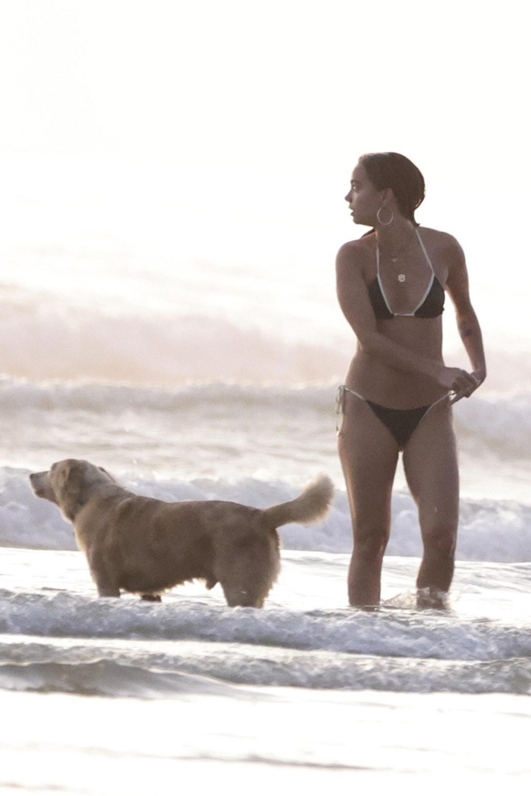 Channing Tatum PDA GF Beach 8