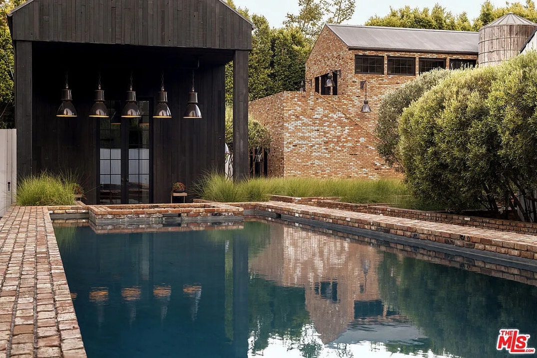 Diane Keaton New Home 16