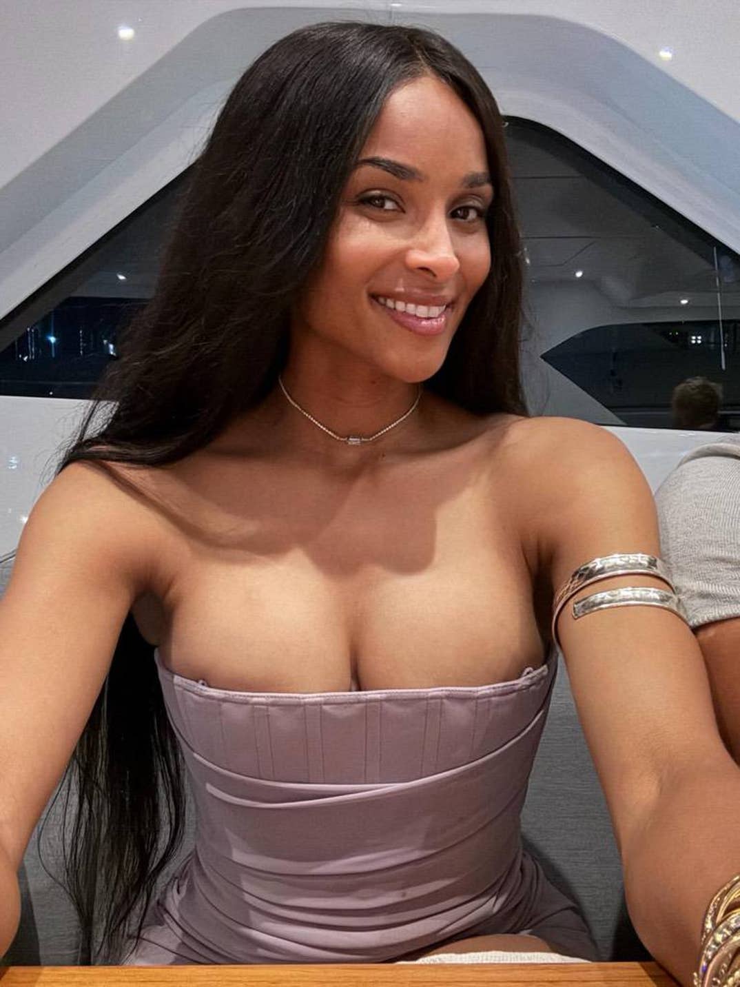 Ciara Hot Shots 4