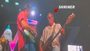 Scott Shriner, Weezer