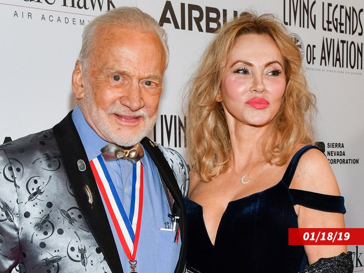 buzz-aldrin-anca-faur-sub-getty-2