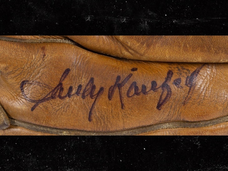 Sandy Koufax glove, MLB debut ticket highlight 'Greats of the Game' auction  at TMN - Sports Collectors Digest