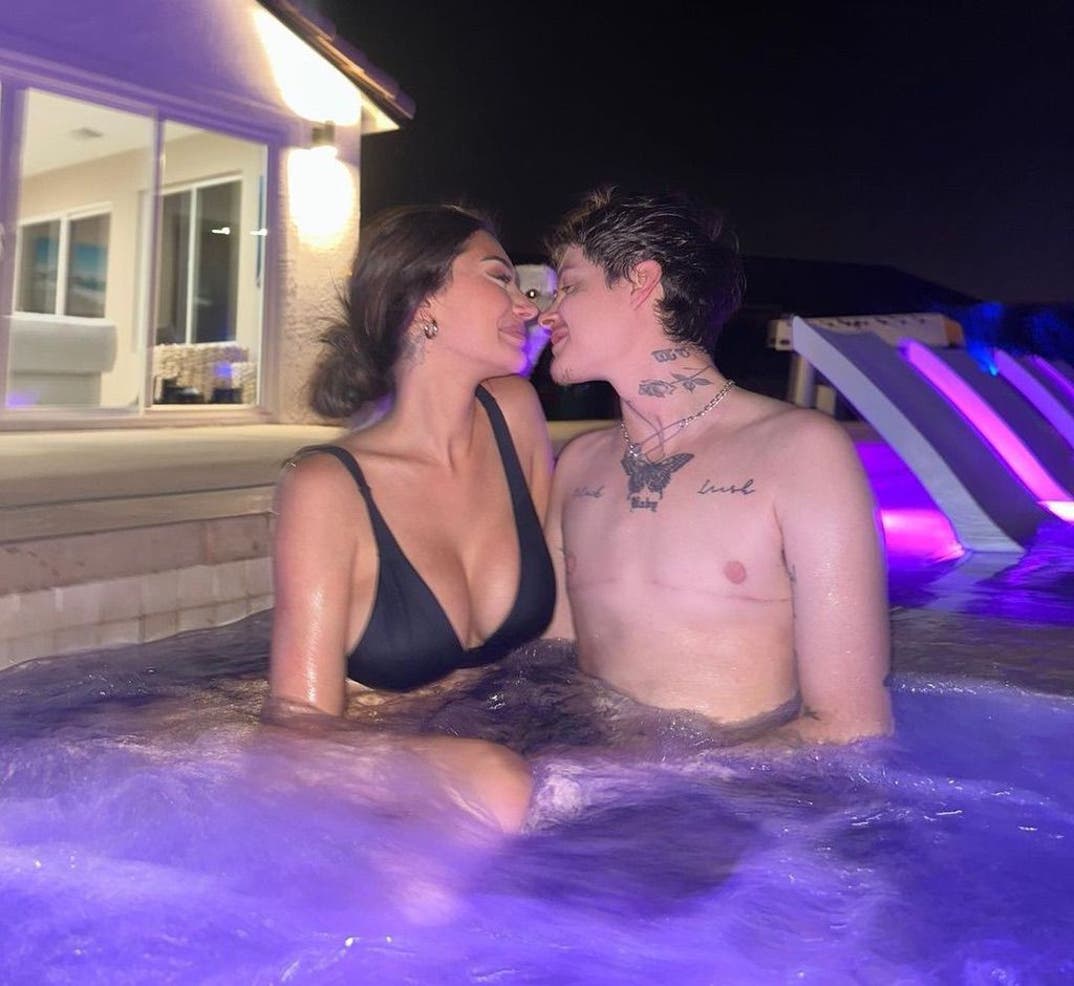Francesca Farago and Jesse Sullivan