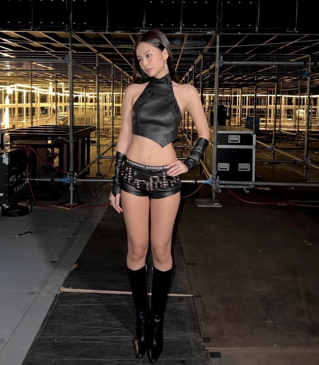 Jennie Kim Hot Shots 8