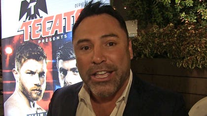 101918_oscar_de_la_hoya_nick_kal