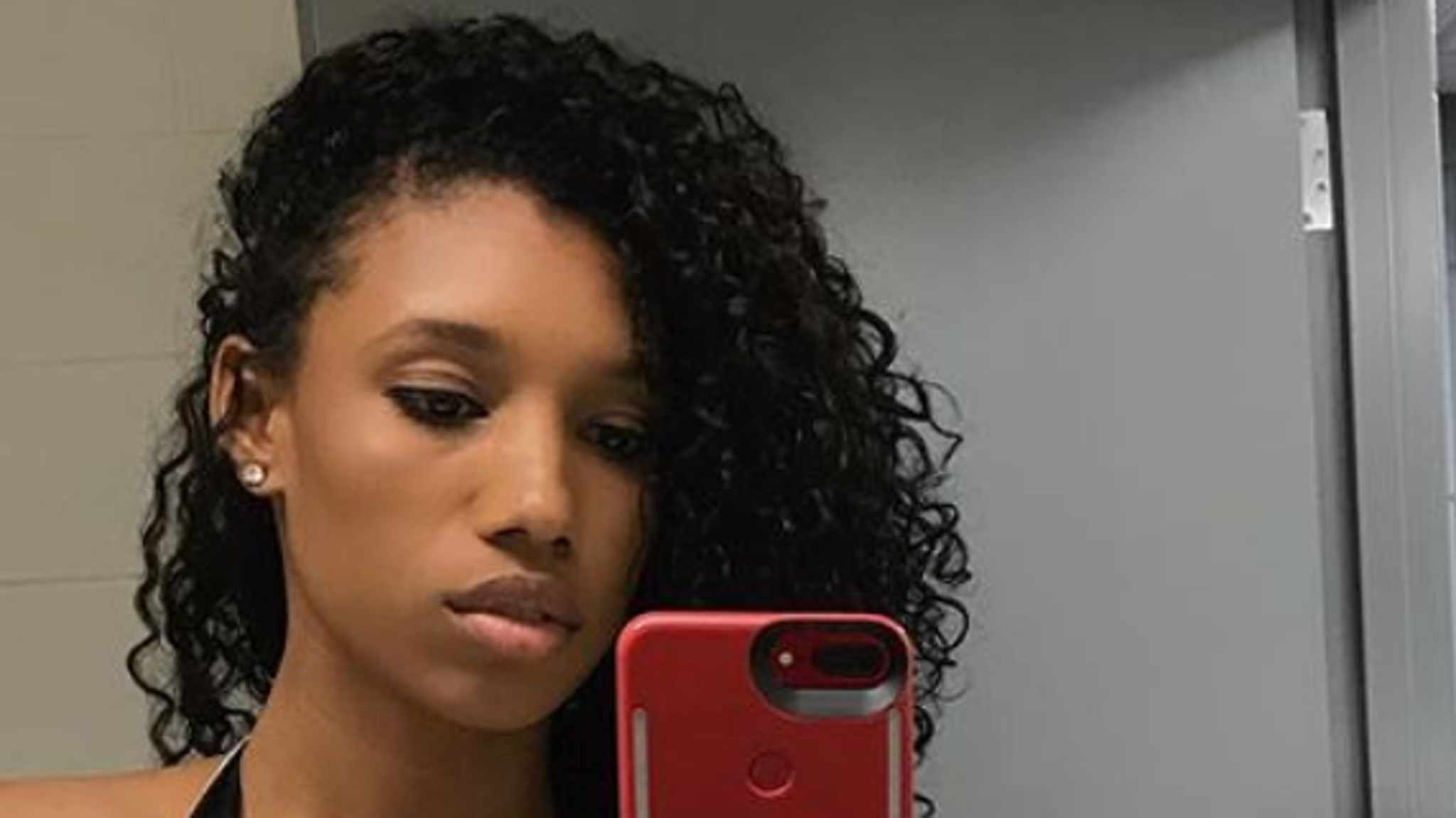 Brookliyn Wren Hot Shots